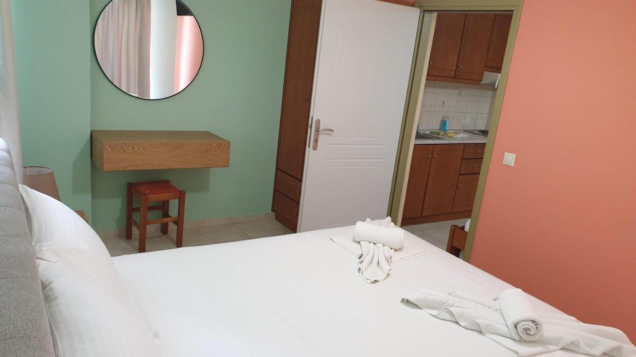 Bayside Apartments Vasiliki Exterior foto